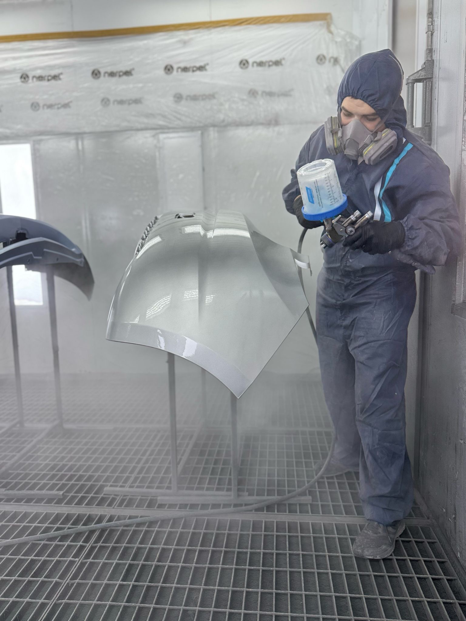 Etapy lakierowania elementów karoserii – krok po kroku