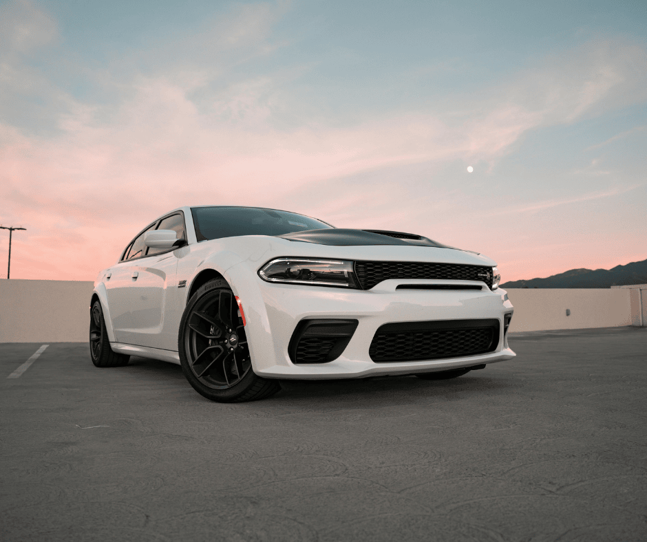 Jak marka Dodge buduje swój wizerunek w branży motoryzacyjnej?