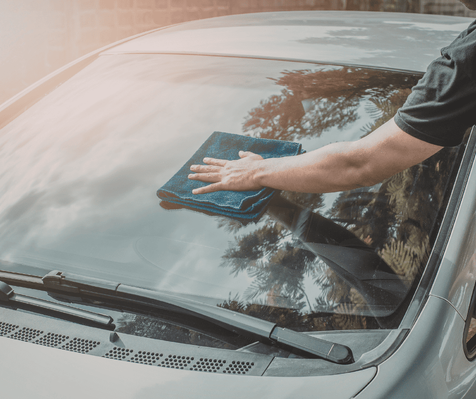 Czyste nadwozie bez smug – jak to zrobić?